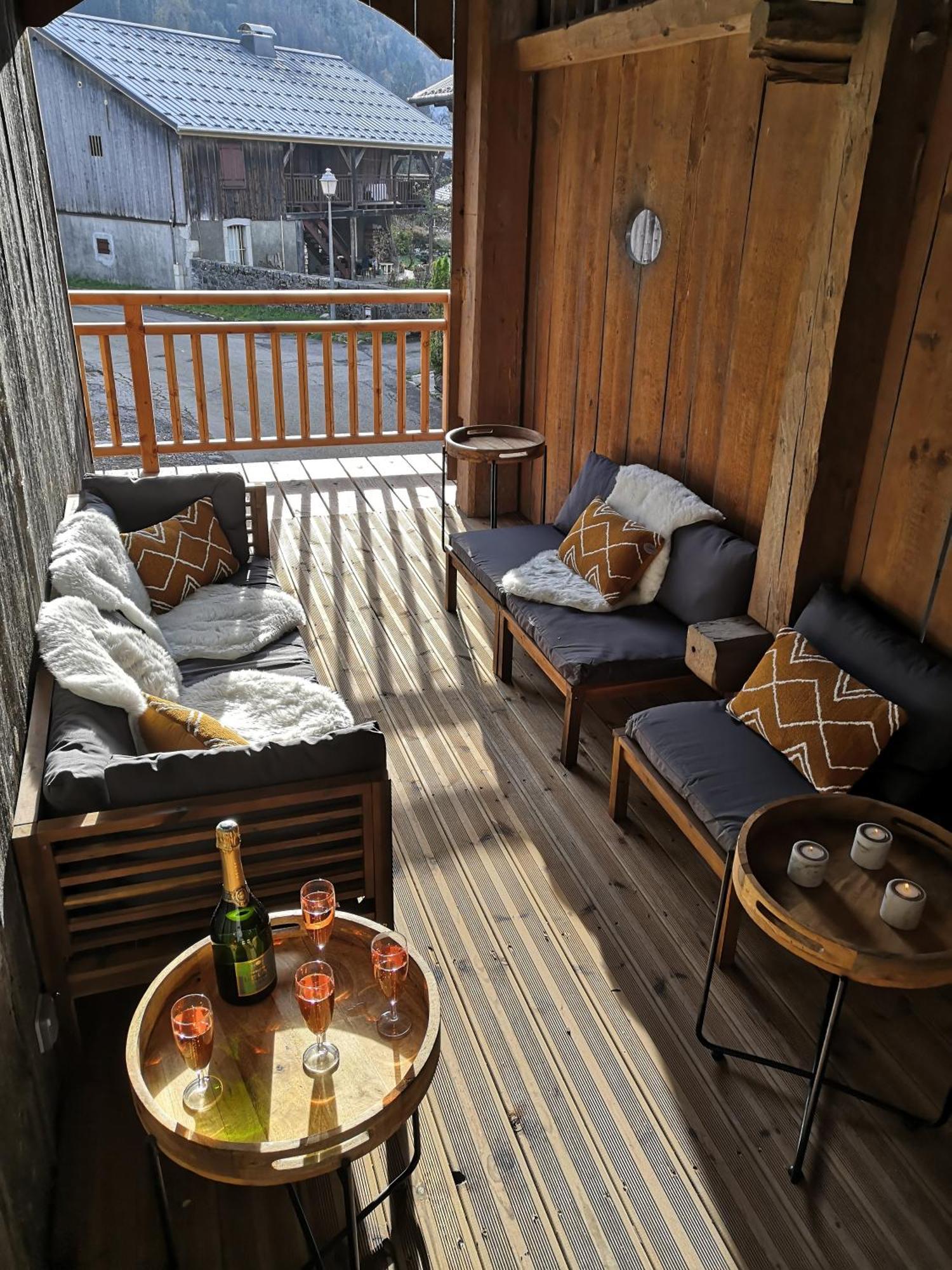 Chez Leon, Jacuzzi Et Sauna Des Le 1Er Septembre 2025 사모엥 외부 사진