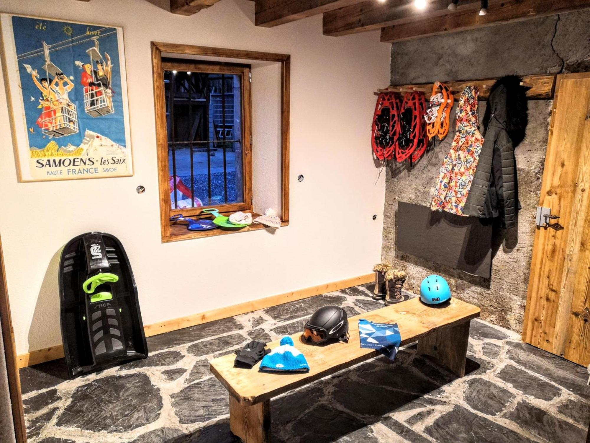 Chez Leon, Jacuzzi Et Sauna Des Le 1Er Septembre 2025 사모엥 외부 사진